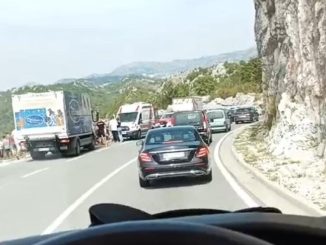 Leutar.net Sletio autobus: Najmanje tri osobe poginule, više povrijeđenih na putu Cetinje - Budva
