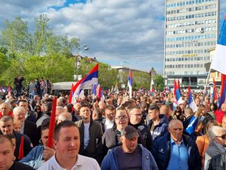 Leutar.net Procjena MUP-a RS o broju okupljenih na mitingu u Banjaluci