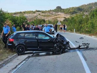 Leutar.net Stravičan sudar kod Bileće, poginuo vozač (FOTO)