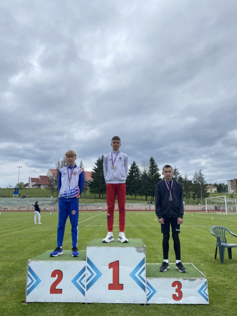 Leutar.net Deset seniorskih medalja i sedam u konkurenciji starijih pionira za AK Trebinje na Prvenstvima Republike Srpske