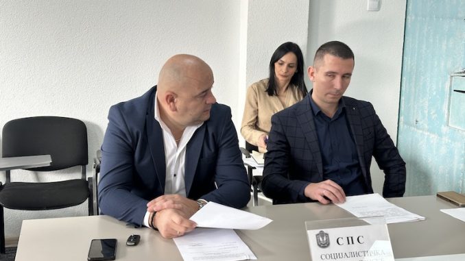 Leutar.net Gacko: Nakon raspuštanja odbora – odbornici SPS-a prešli u DNS