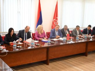Leutar.net SNSD traži spas od "izdajnika" - SDS-a i PDP-a
