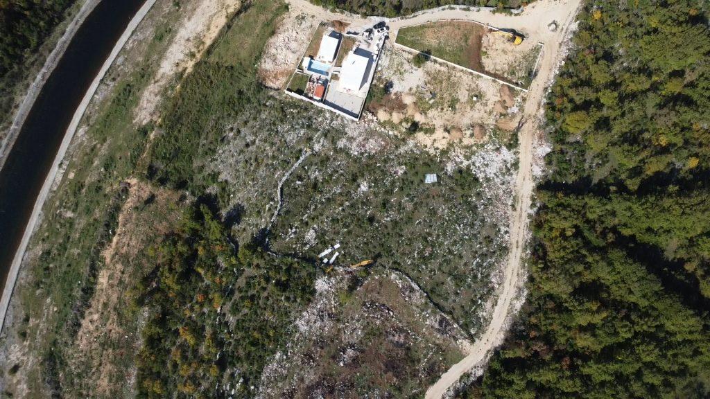 Leutar.net Prodajem zemljište na obali Trebišnjice, u blizini Manastira Tvrdoš (VIDEO)