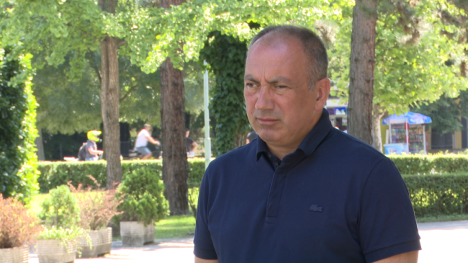 Crnadak: Ne vidim se u Draškovom pokretu, to nije prirodno Leutar.net Leutar.net Crnadak: Ne vidim se u Draškovom pokretu, to nije prirodno