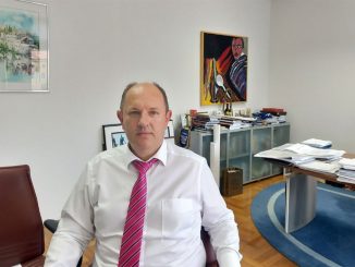 Leutar.net Luka Petrović prijavio policiji da mu je Banjalučanin ponudio 500.000 KM mita