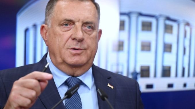 Leutar.net Građanin Milorad traži ograničavanje društvenih mreža