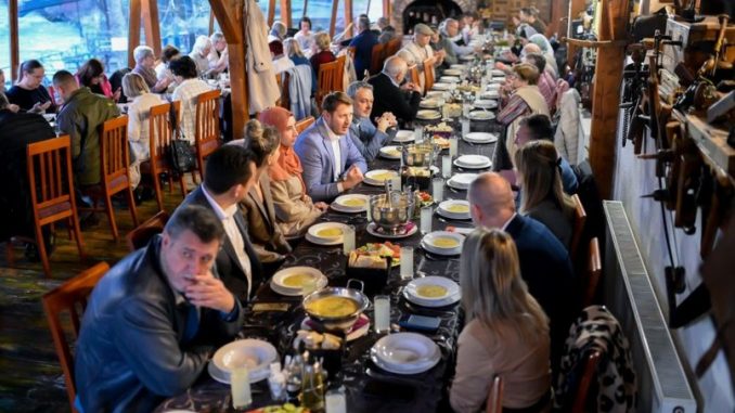 Leutar.net Kompanija M:Tel pokrovitelj i domaćin iftara u Banjaluci