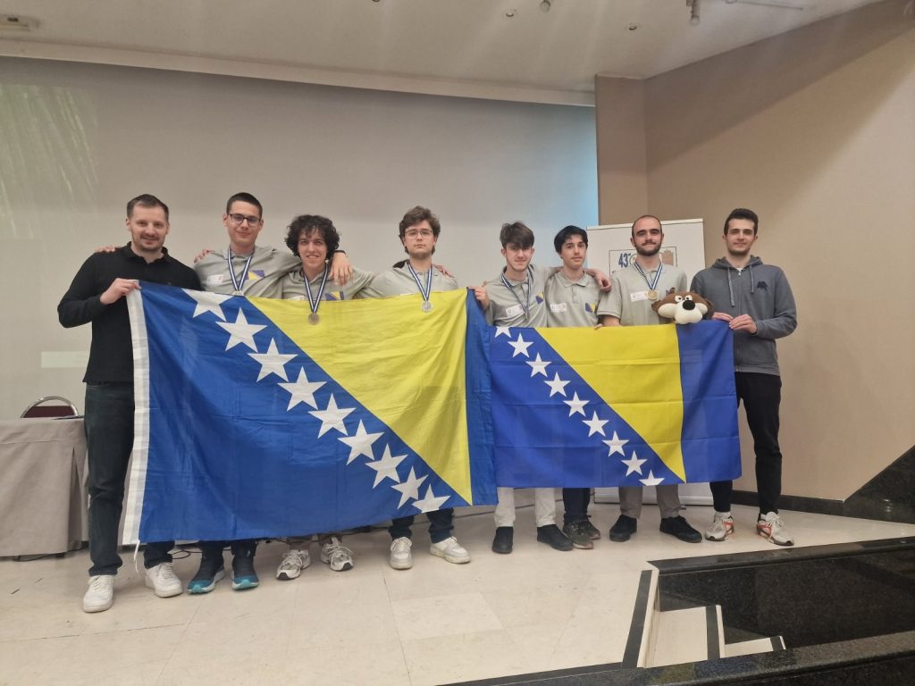 Leutar.net Nevjerovantan uspjeh Vuka Jankovića i matematičke ekipe BiH!