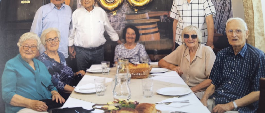 Leutar.net Nekadašnji učenici trebinjske gimnazije obilježili 68 godina mature