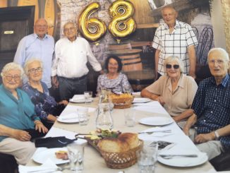 Leutar.net Nekadašnji učenici trebinjske gimnazije obilježili 68 godina mature