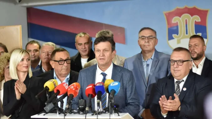 Leutar.net Preokret u SDS-u: Predsjedništvo podržalo Draška Stanivukovića za predsjednika Srpske i pokrenulo proces ujedinjenja?