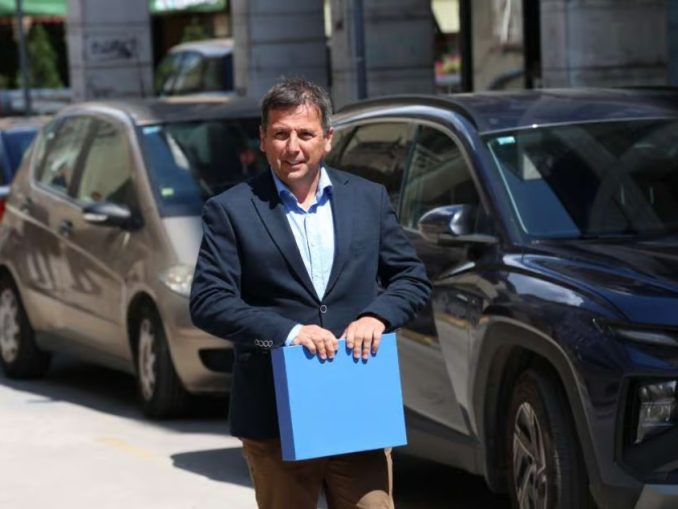 Leutar.net VUKANOVIĆ PREDAO LISTE: Nikad se u životu nisam povlačio, idem u borbu sam protiv svih jer sloboda nema cijenu!